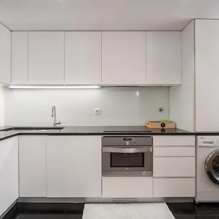 Appartamento Modern 2-bedroom In The Historic Center *